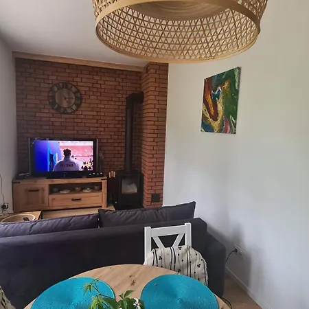 Sworny Bor- Caloroczny 別荘 スヲーネガシエ